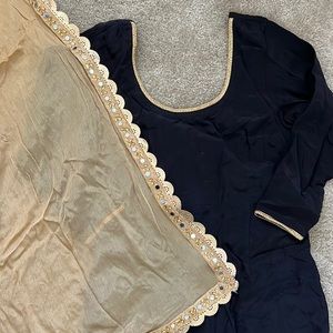 Indian/Pakistani/Afghan Suit